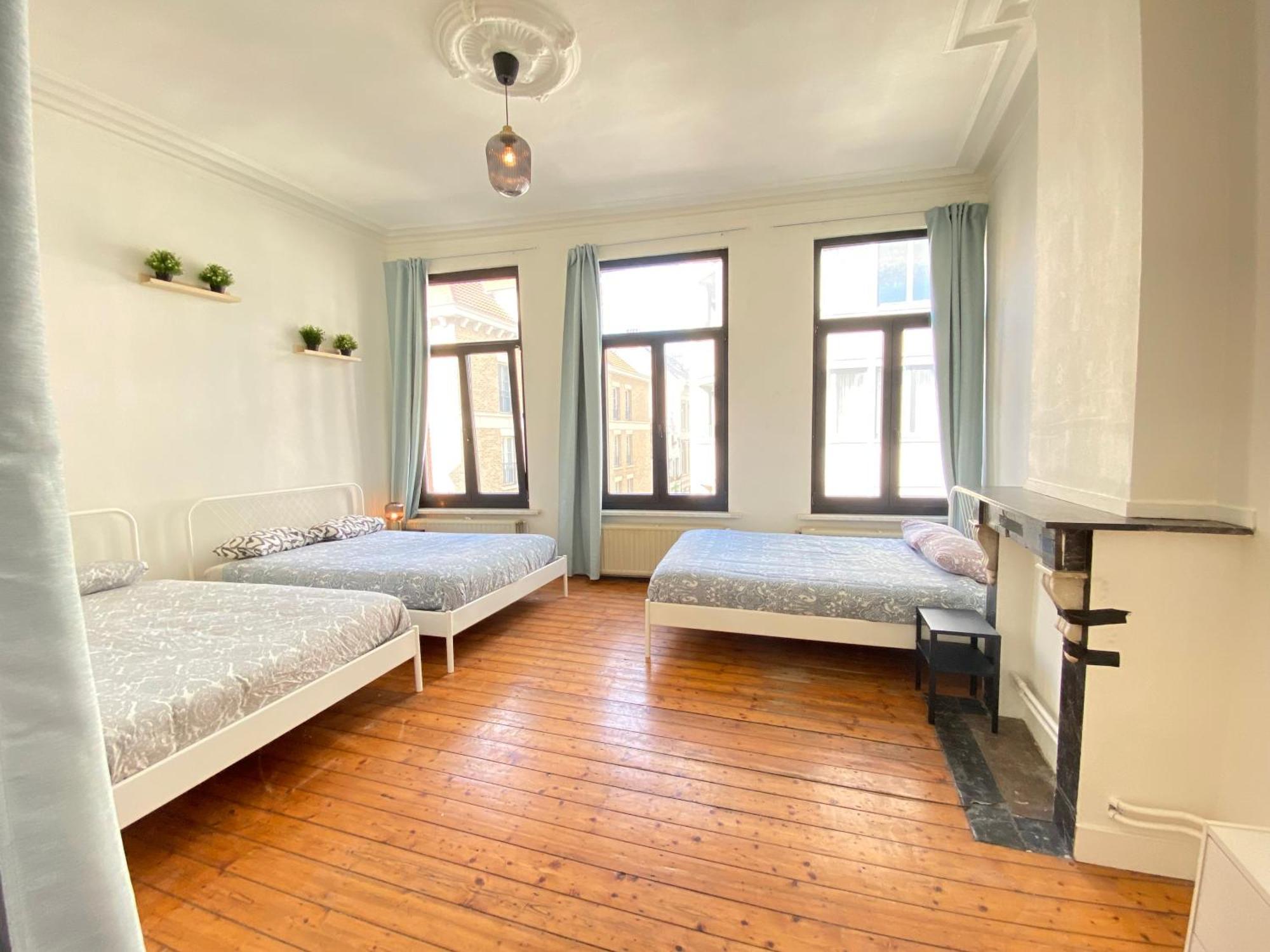 Authentic Apartments In The Center Of Anversa Esterno foto