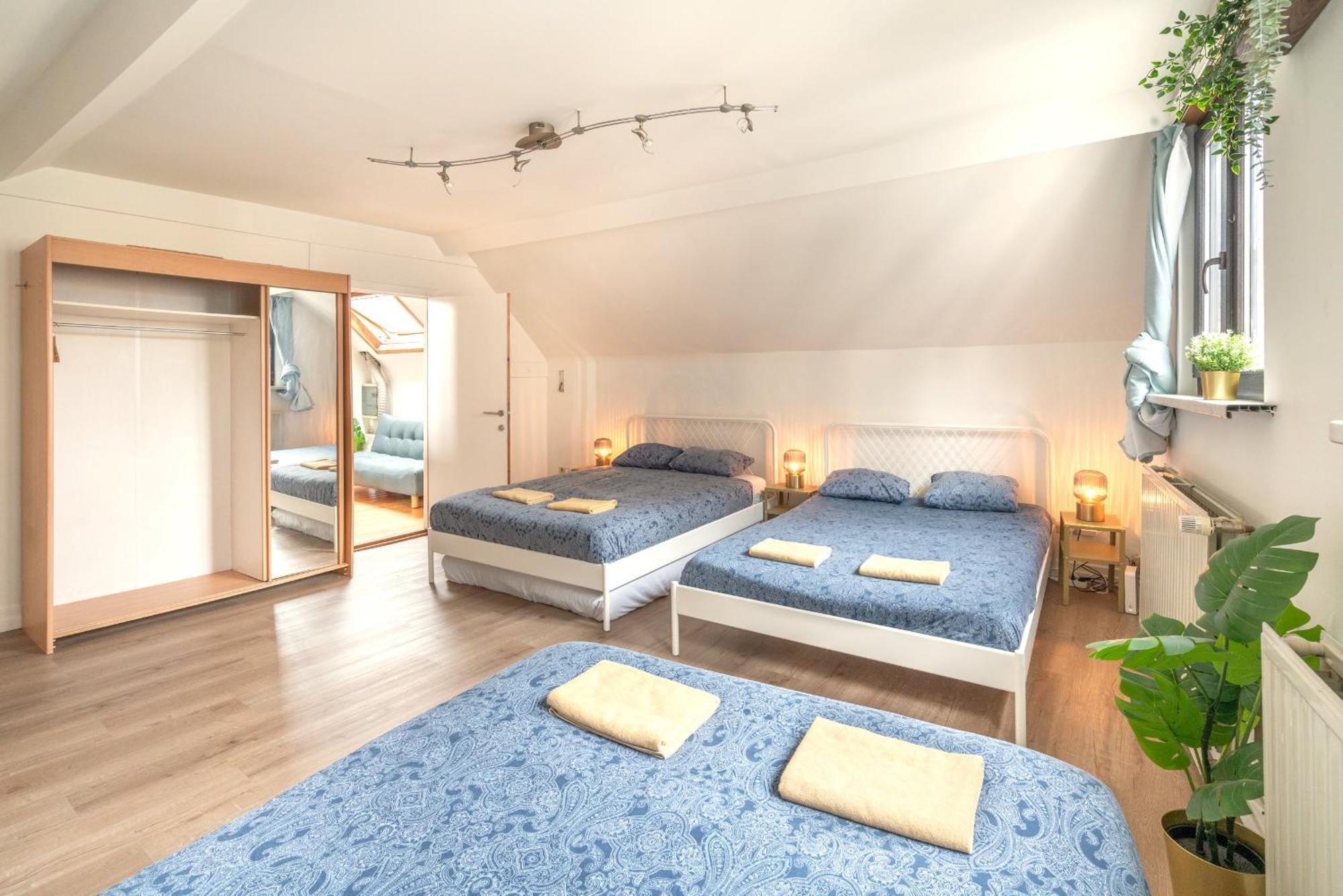 Authentic Apartments In The Center Of Anversa Esterno foto