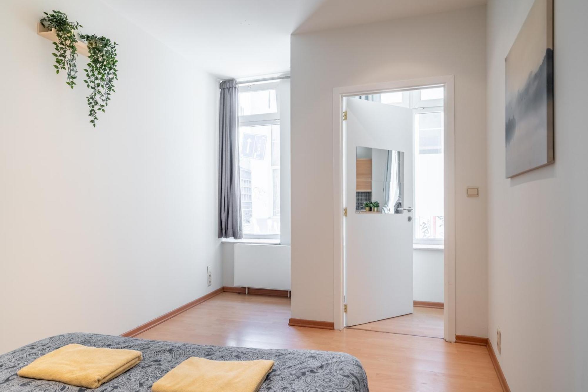 Authentic Apartments In The Center Of Anversa Esterno foto
