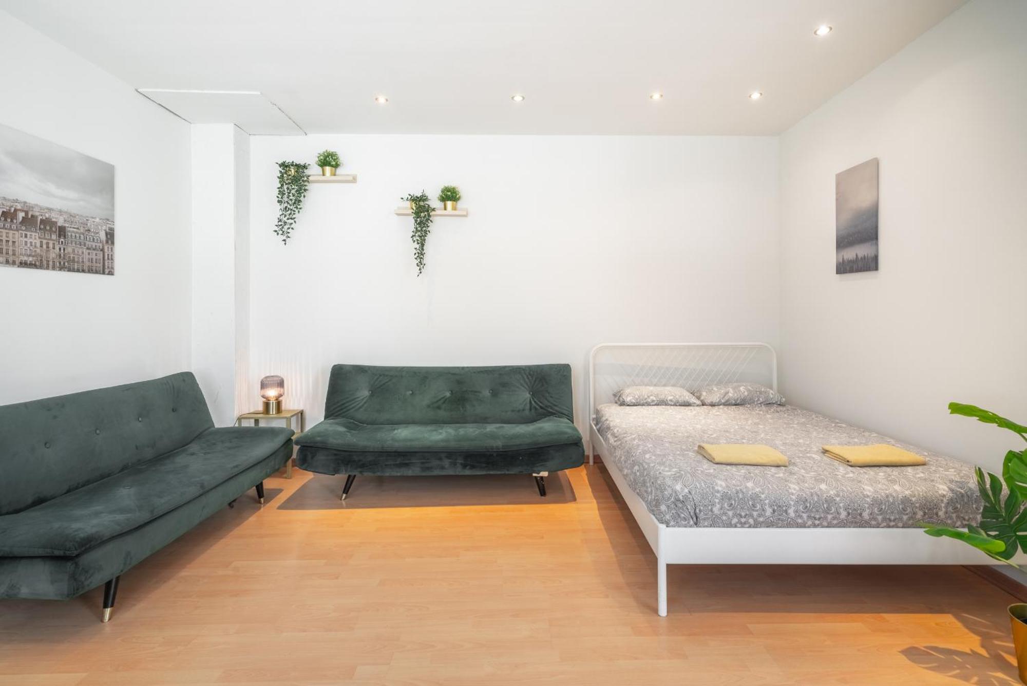 Authentic Apartments In The Center Of Anversa Esterno foto