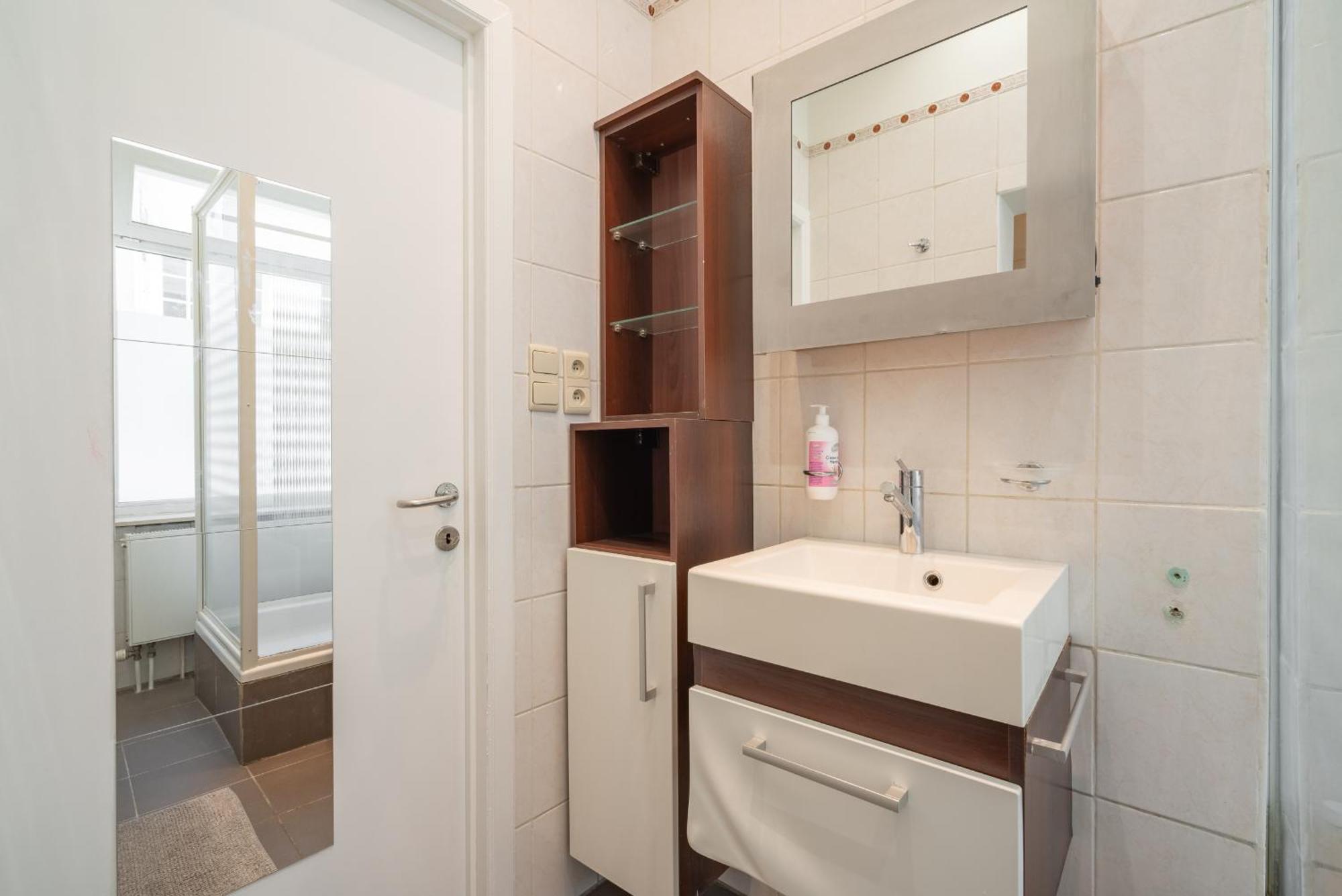 Authentic Apartments In The Center Of Anversa Esterno foto